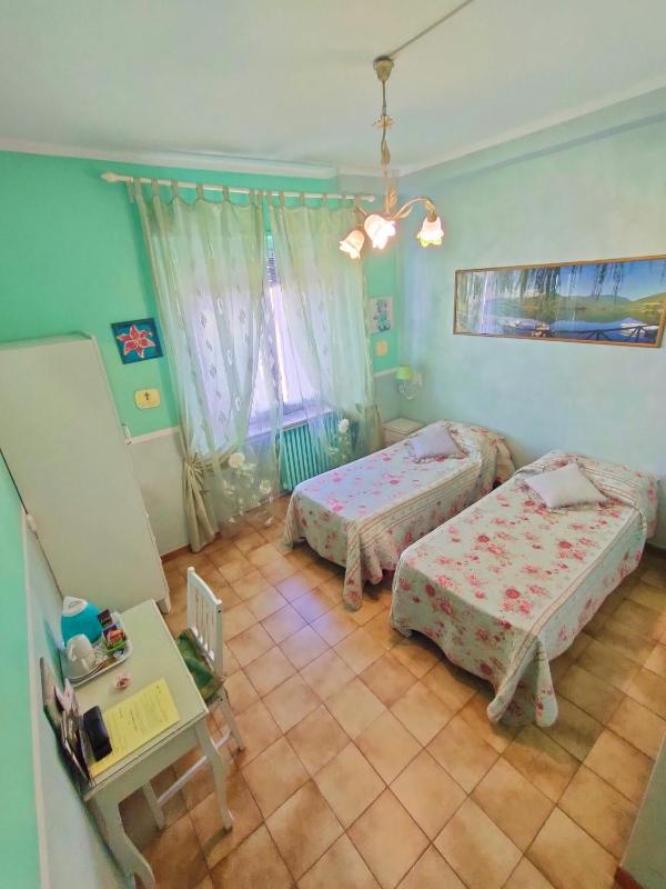 Double or Twin Room with Private Bathroom image 1