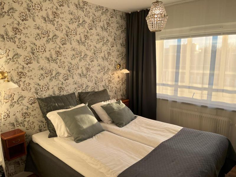 Standard Double Room image 1