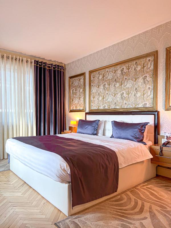 Standard Double Room image 1