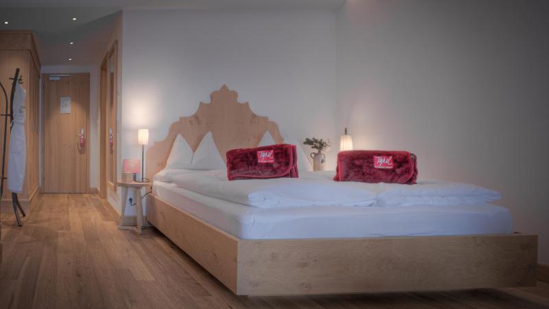 Superior Double or Twin Room with Mountain View image 4