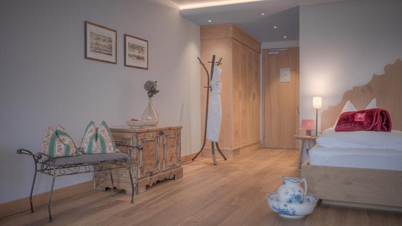 Superior Double or Twin Room with Mountain View image 3