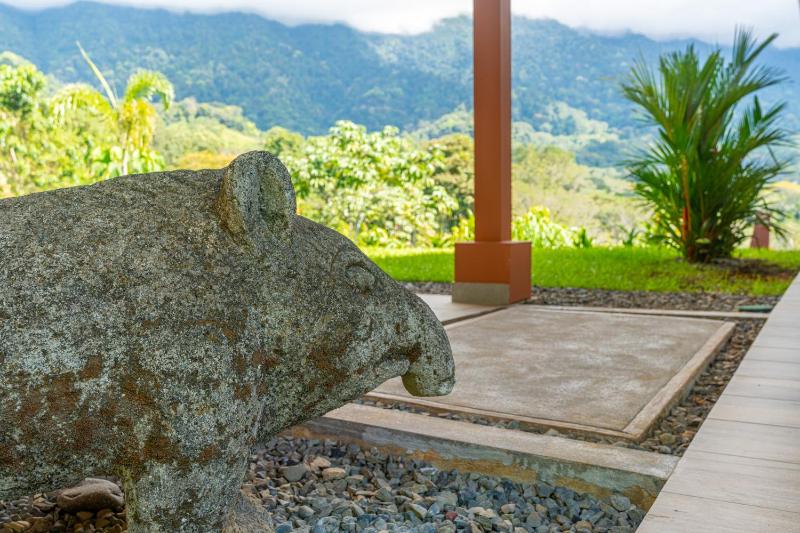 Villa Roca Ocean to Mountain Views - by Pura Villas - image 8