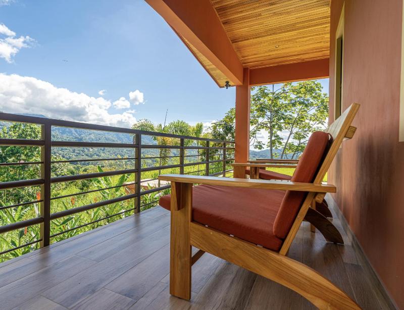 Villa Roca Ocean to Mountain Views - by Pura Villas - image 11