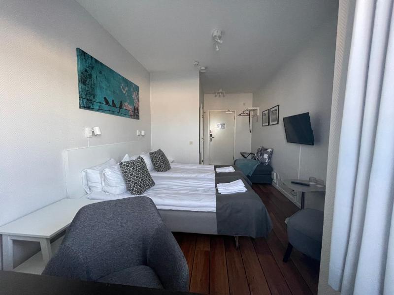 Triple Room image 1