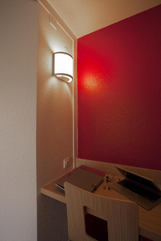 Double Room image 4