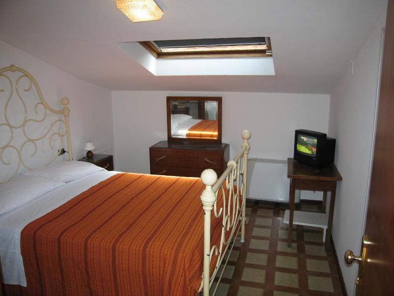 Double or Twin Room - Attic image 1