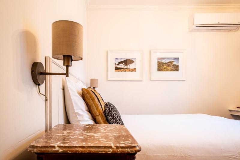 Standard Double Room with Private Bathroom image 1