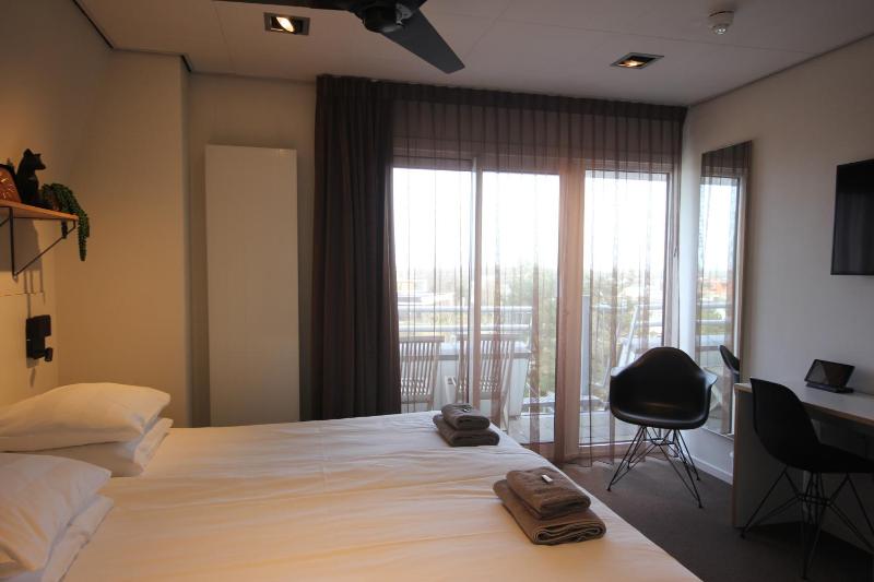 Double Room Backside image 1