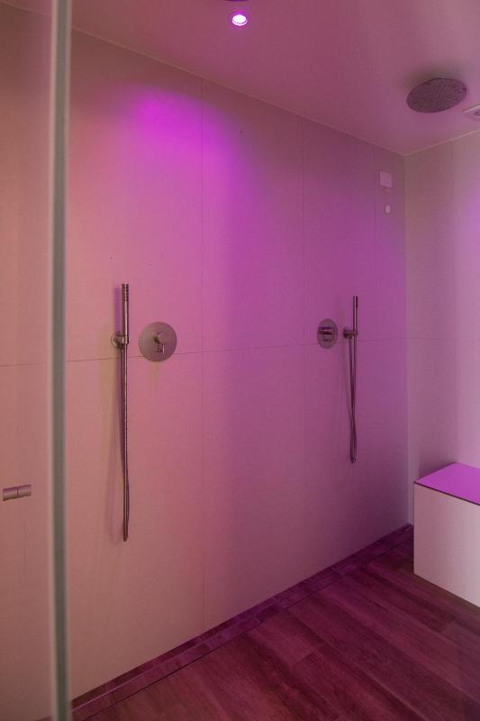 Hotel Hollywood - image 9