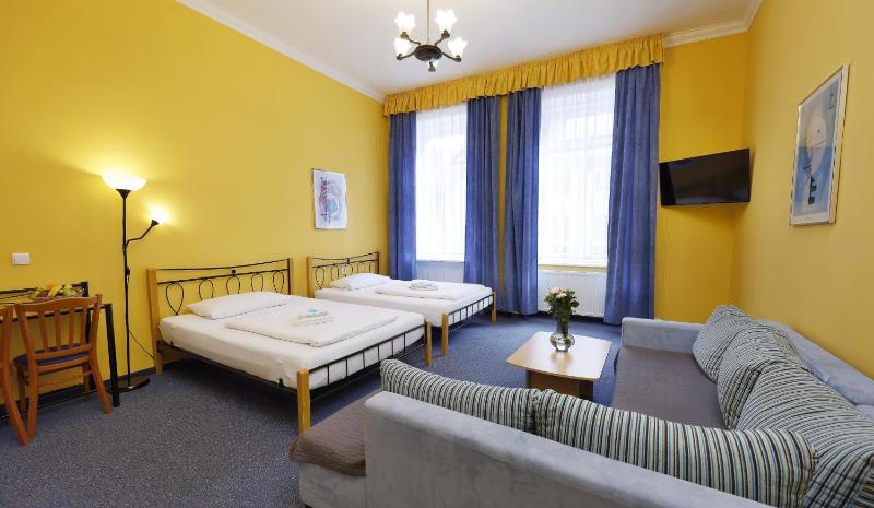 Hotel Boston - image 36