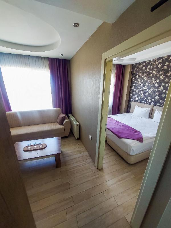 Junior Suite image 1