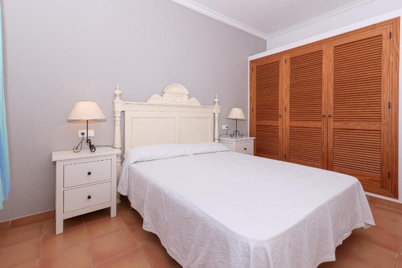 Villa Vilar by Sealand Villas - image 20