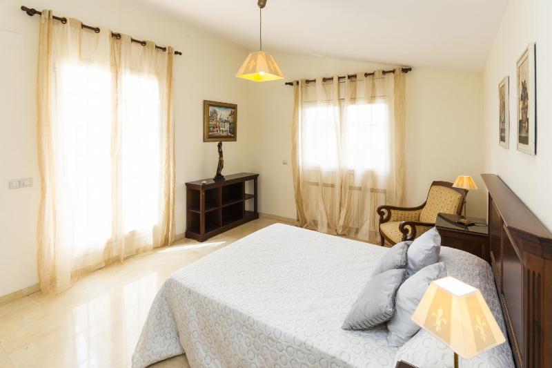 VILADOMAT BEACH - Only Families Villa - image 34