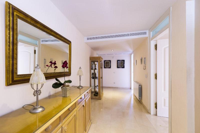 VILADOMAT BEACH - Only Families Villa - image 17