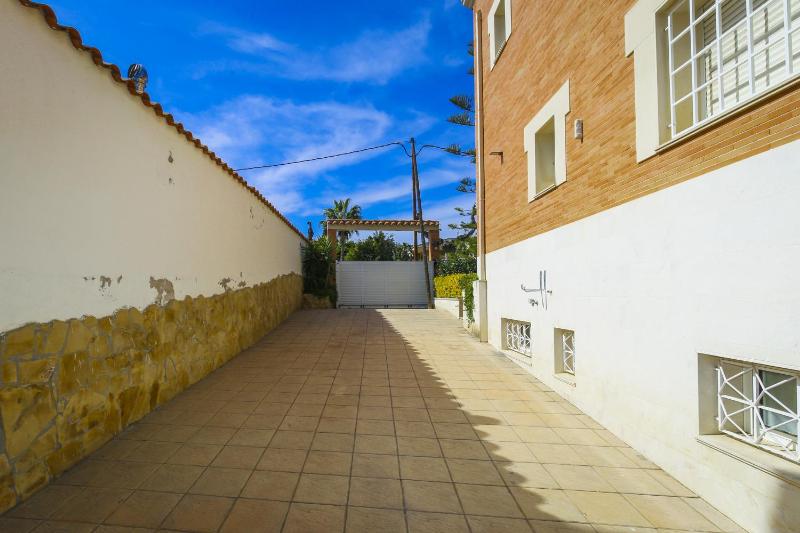 VILADOMAT BEACH - Only Families Villa - image 35