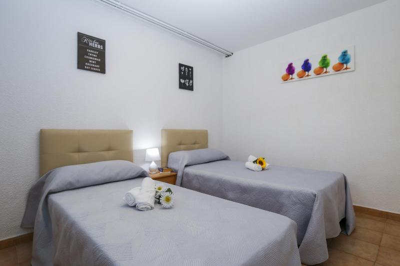 VILADOMAT BEACH - Only Families Villa - image 15