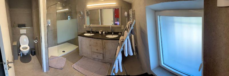 Standard Double or Twin Room image 2