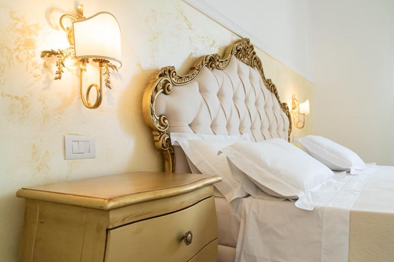 Suite with City View image 4