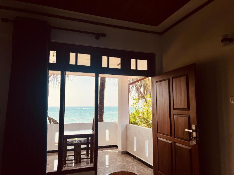 Blue Surf View - Tangalle - image 12