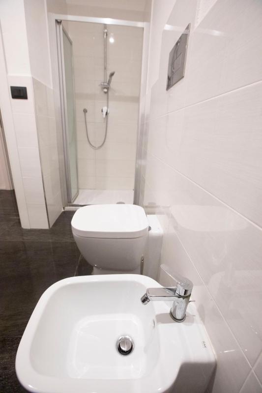 Deluxe Double or Twin Room with City View image 4