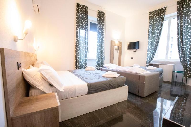 Double Room with Private Bathroom image 1