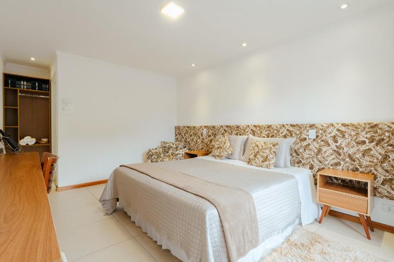 Deluxe Double Room image 1