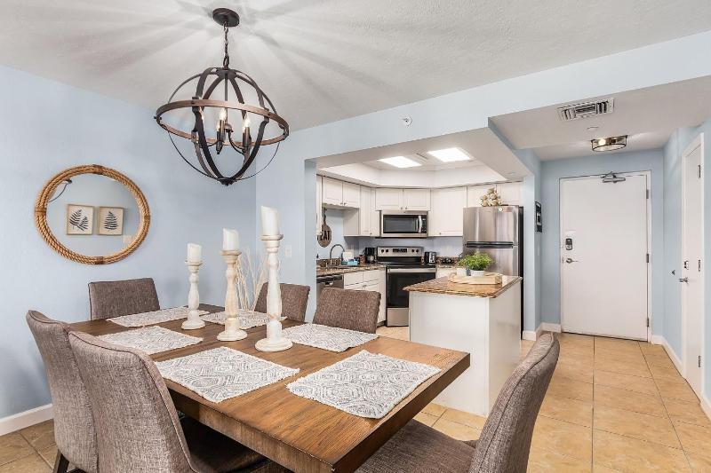 Beach Villas # 305 - Recently Refereshed! condo - image 18