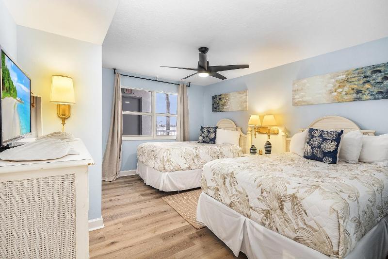 Beach Villas # 305 - Recently Refereshed! condo - image 7