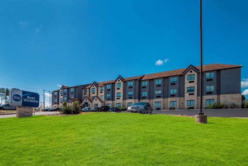 Best Western SeaWorld San Antonio - image 15