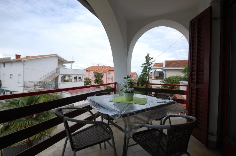 Apartments with a parking space nska Krk - 22252 - image 14