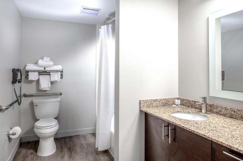 TownePlace Suites by Marriott Savannah Airport - image 18