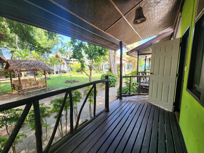 A Little Bungalows By Beach - image 30