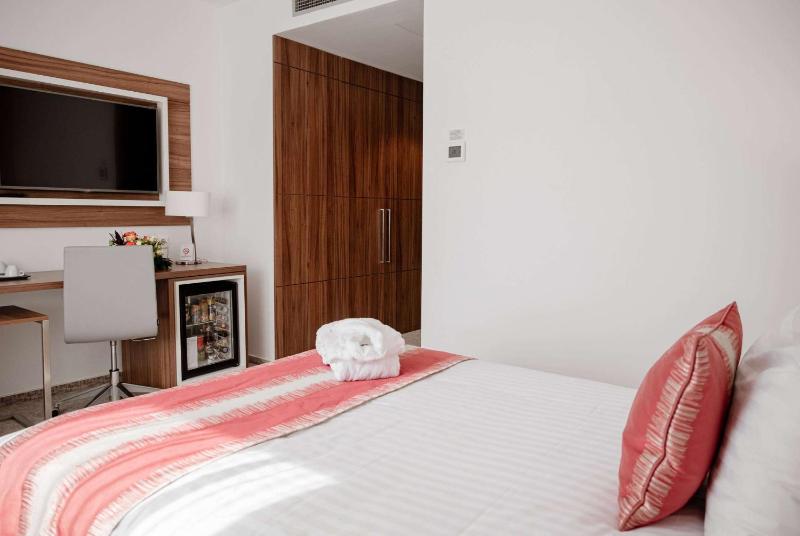 Ramada Plaza by Wyndham Craiova - image 24