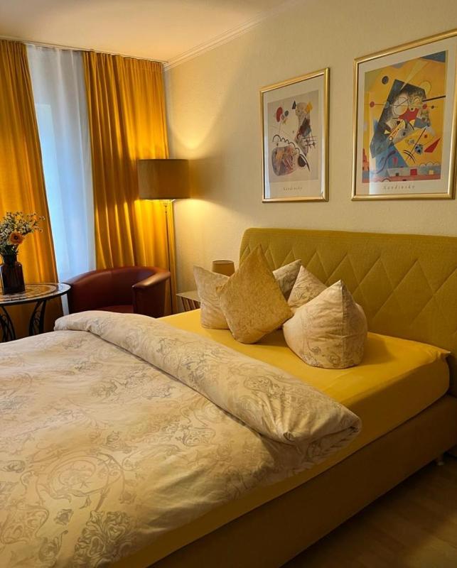 SOHO Private Zimmer & Rooms Im Herzen der Altstadt - image 20