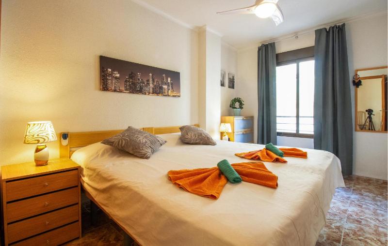 Cozy Apartment In Torrevieja With Wifi - image 8