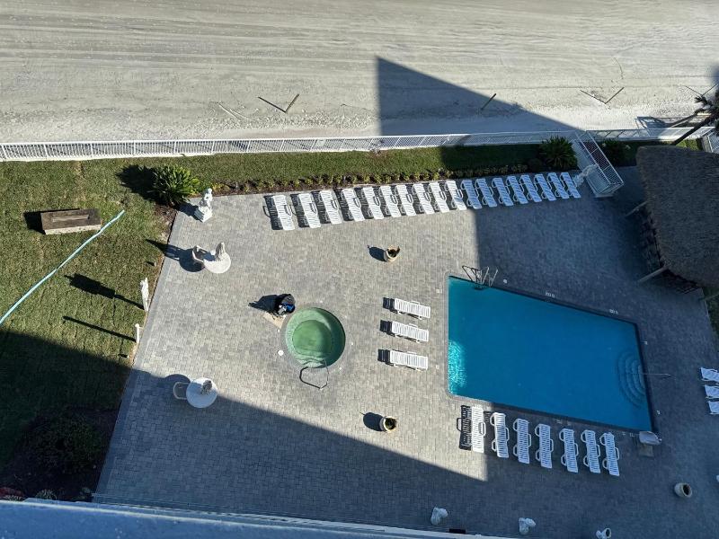 Emerald Shores Hotel - Daytona Beach - image 38