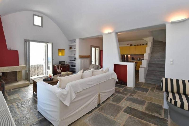 Aesthesis Villa - Naousa- 6pl - Amazing View - image 10