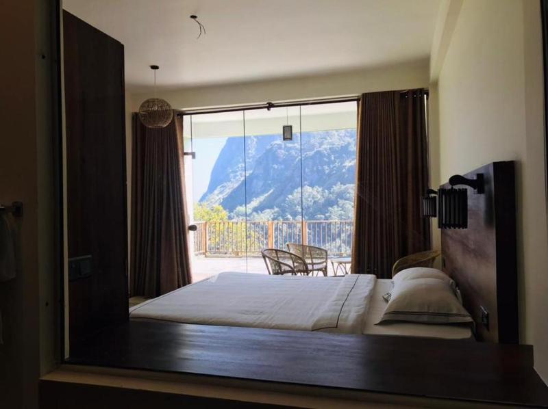 Mandara Mount Hotel - image 18