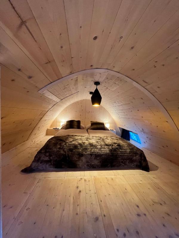 Chalet image 1