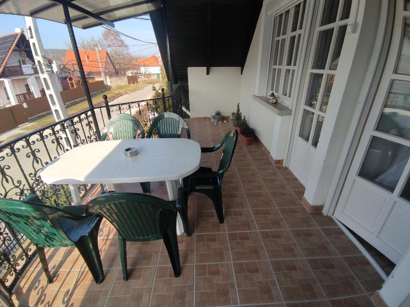 Apartment image 4