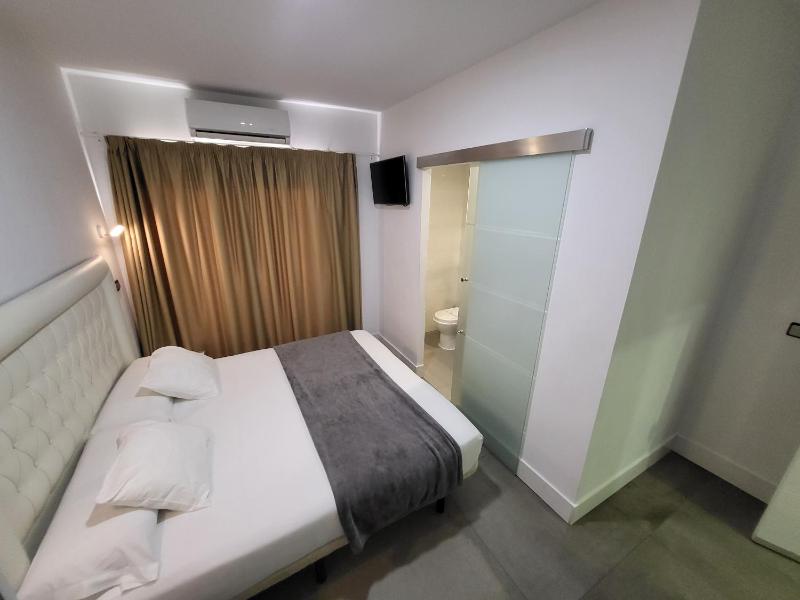  Double or Twin Room with Sea View and Terrace image 3