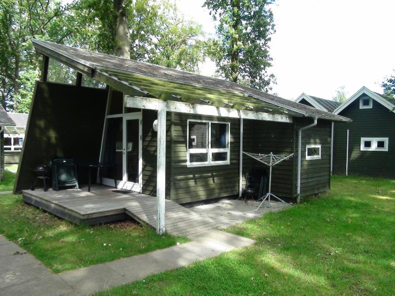 Two-Bedroom Cottage image 4