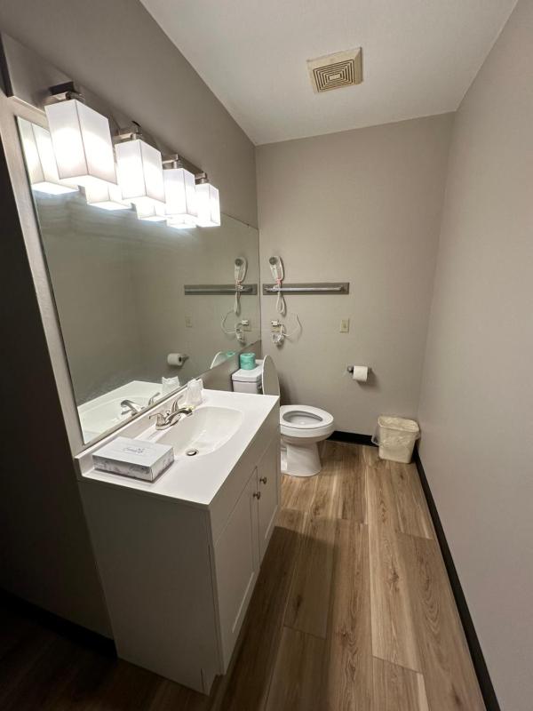 Two-Bedroom Suite - Non-Smoking image 4
