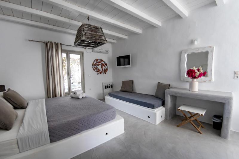 Superior Apartment image 4