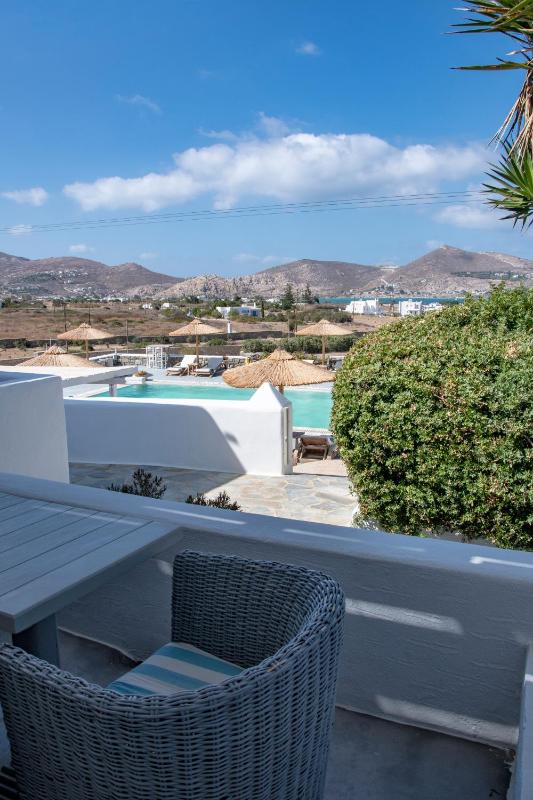 Executive Two-Bedroom Suite with Sea View image 2