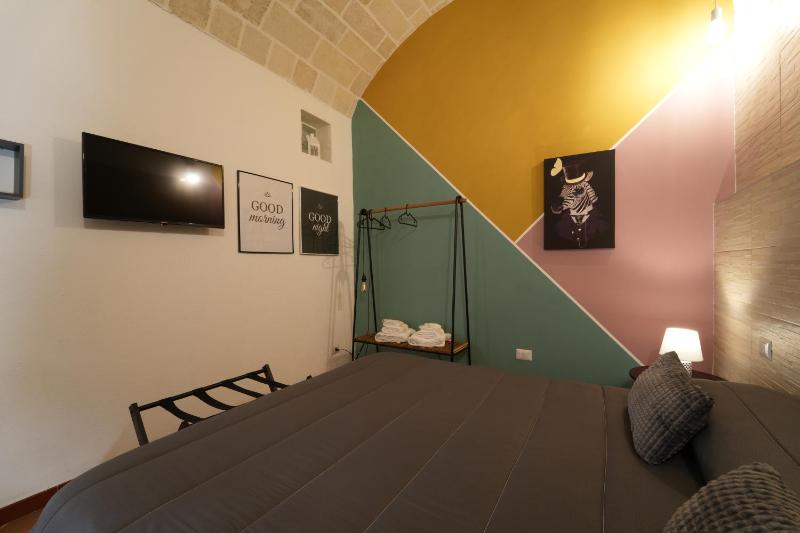 Comfort Triple Room with Shower image 2