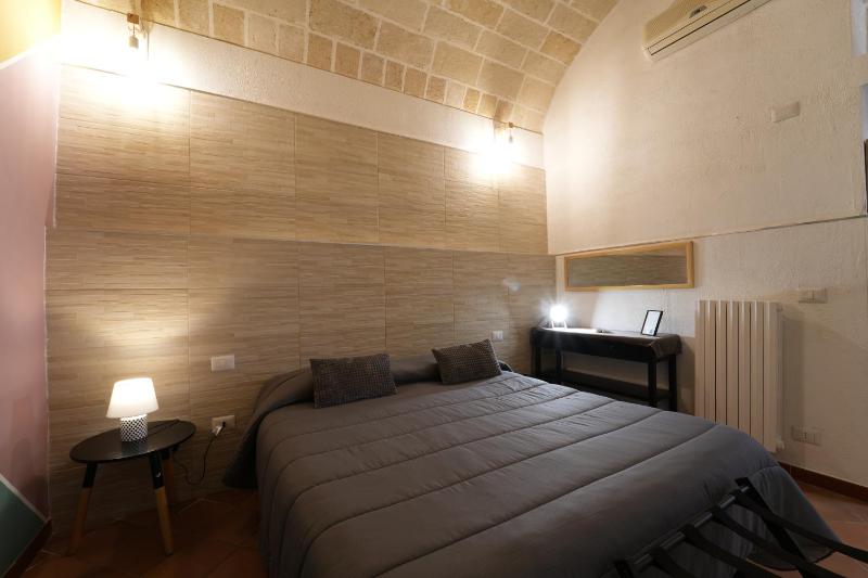 Comfort Triple Room with Shower image 3