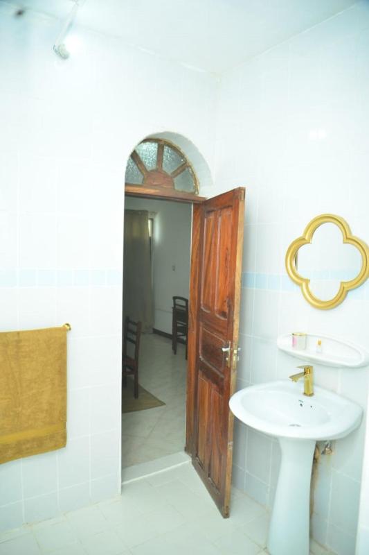 La Neisha Hotel Zanzibar - image 10