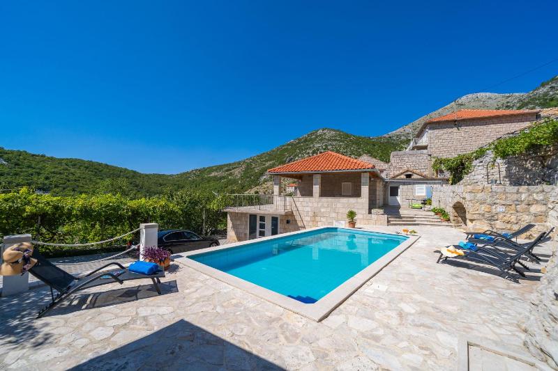 Villa Stone House Kuna - image 32