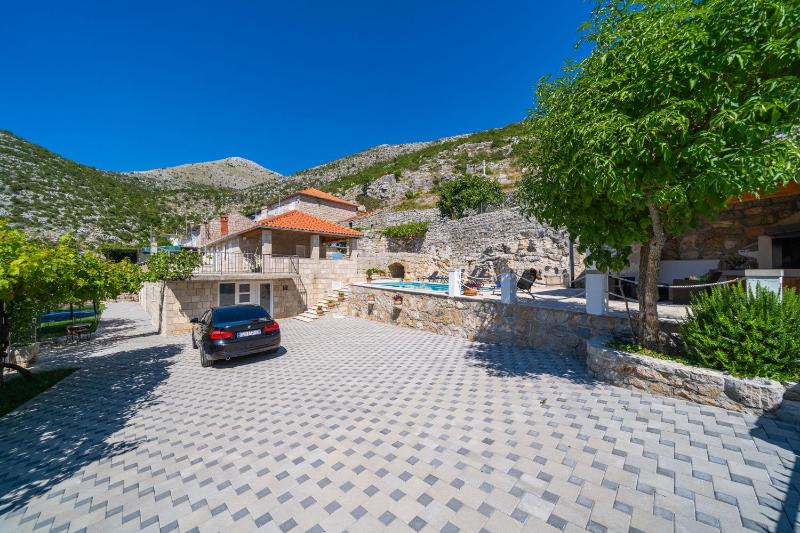 Villa Stone House Kuna - image 18